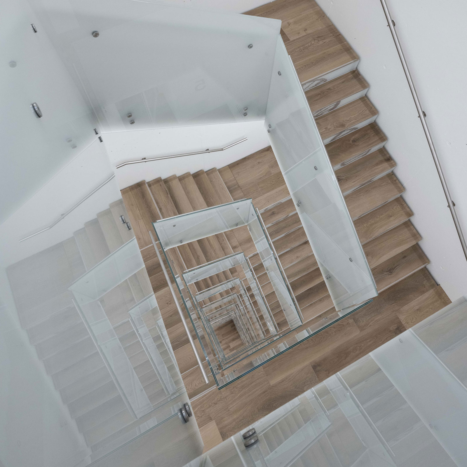 Staircase from top to bottom