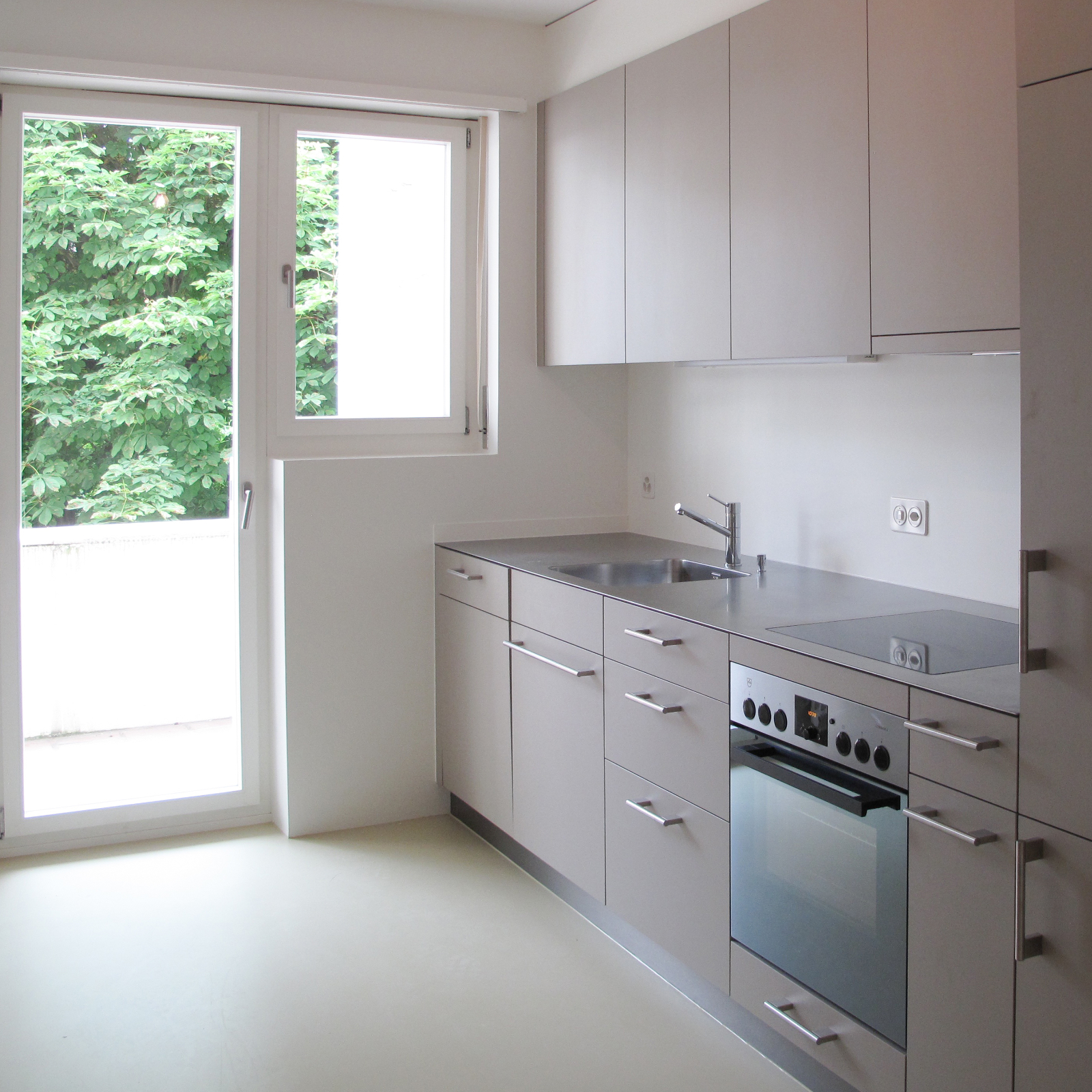 Renovation and refurbishment of an apartment block in occupied condition.