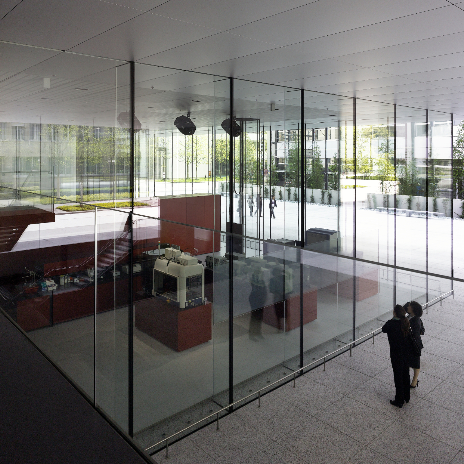 Planning and realisation of an office and laboratory building on the Novartis Campus for the design architect Yoshio Taniguchi from Tokyo.