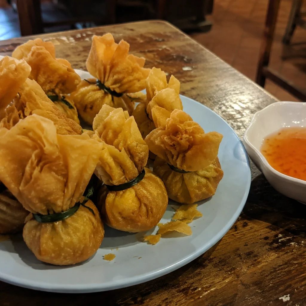 Tung Tong (Thai Money Bags)