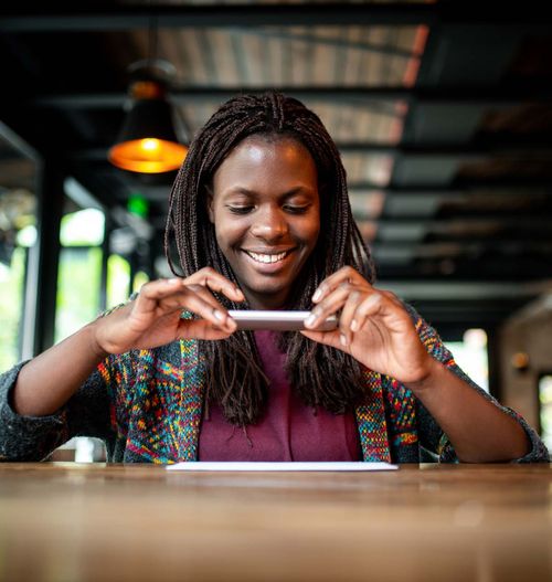 ONLINE MOBILE BANKING visual data 6