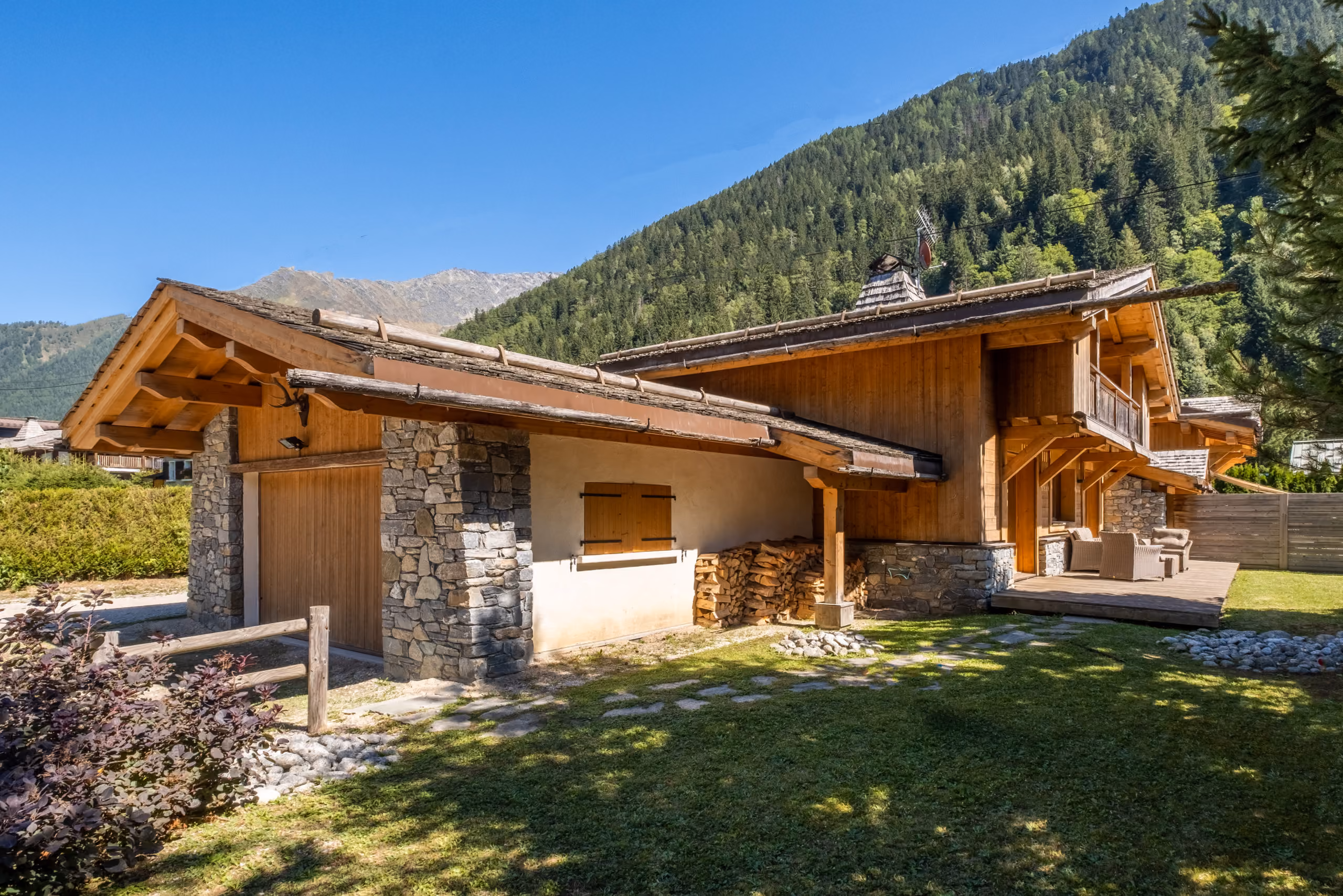 Alpine chalet minutes from Grands Montets ski area