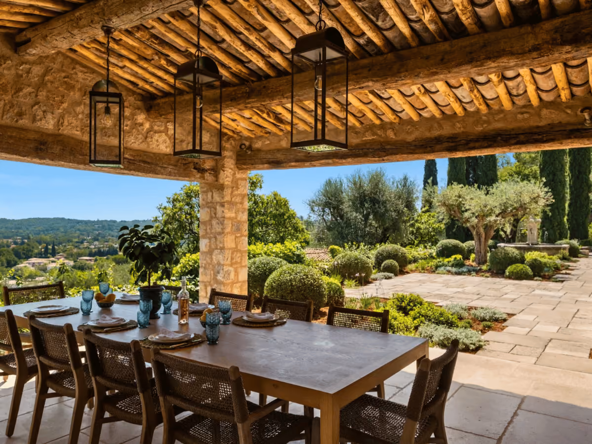Historic 18th century bastide on the French Riviera