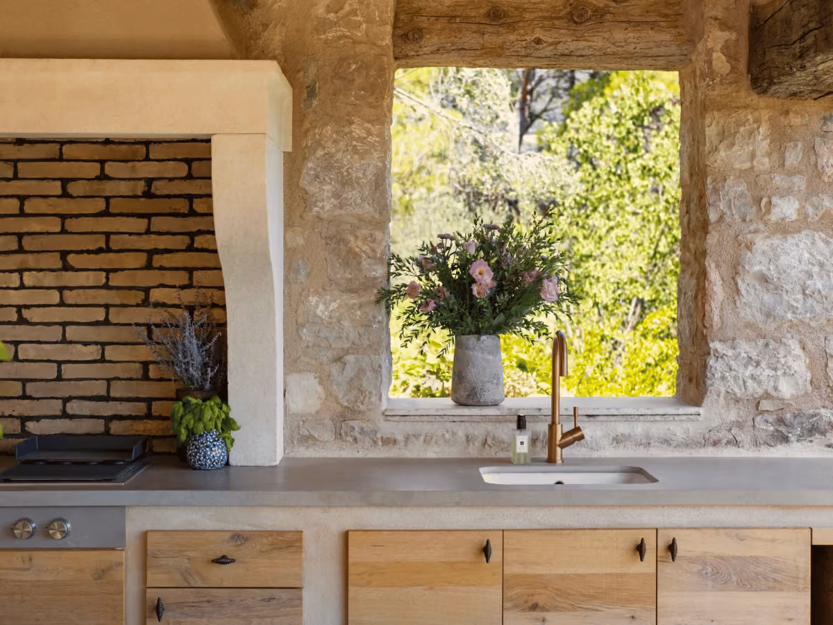 Historic 18th century bastide on the French Riviera
