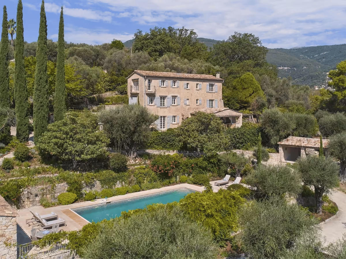 Historic 18th century bastide on the French Riviera