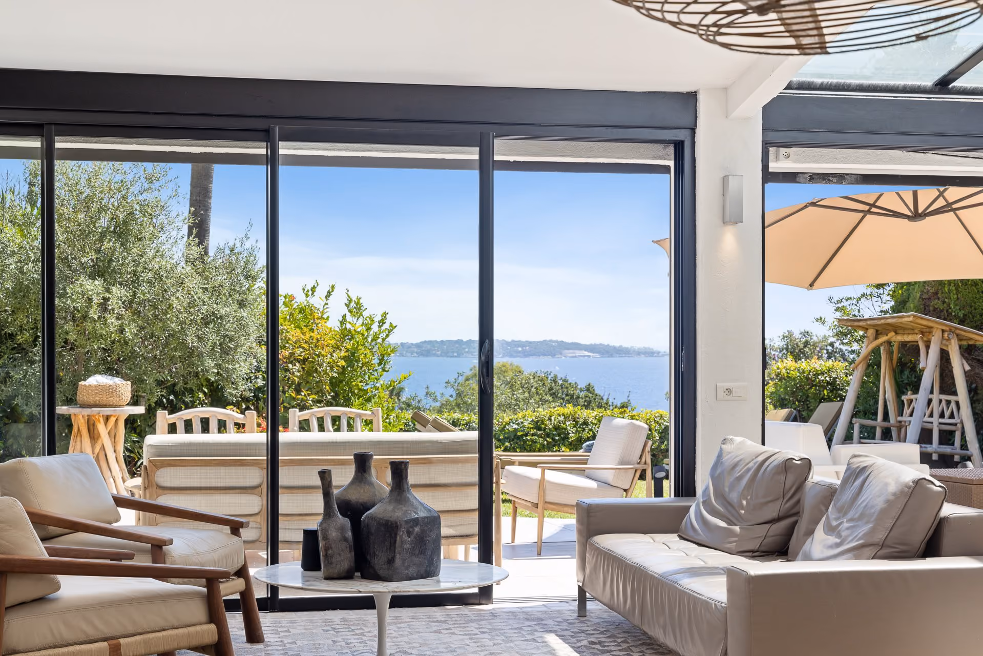 Cannes villa with sea view