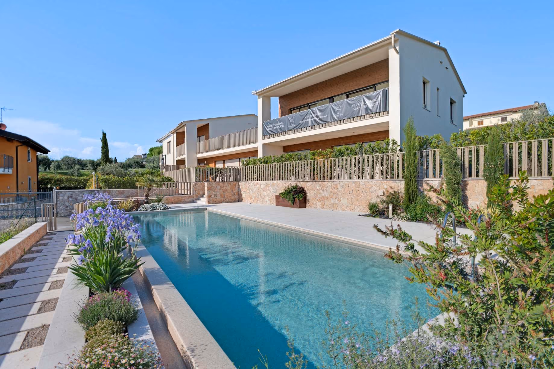 Lake Garda garden apartment in Lazise, Lake Garda | From €149,000/share | Kocomo