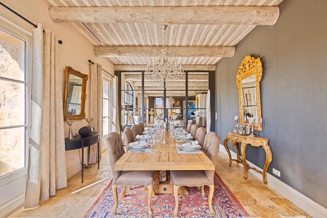Beautiful bastide with countryside views