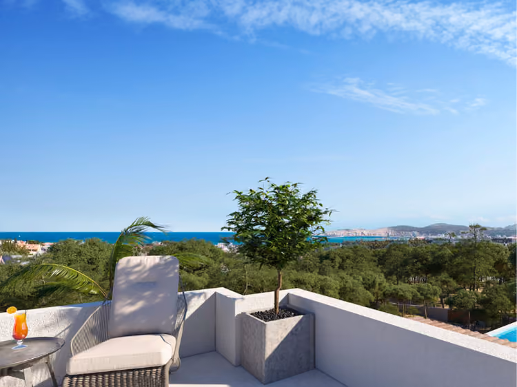 Serene sea view villa above Cala Molí