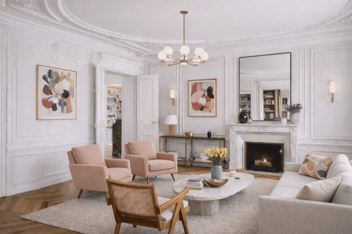 Parisian pied-à-terre in prime arrondissement