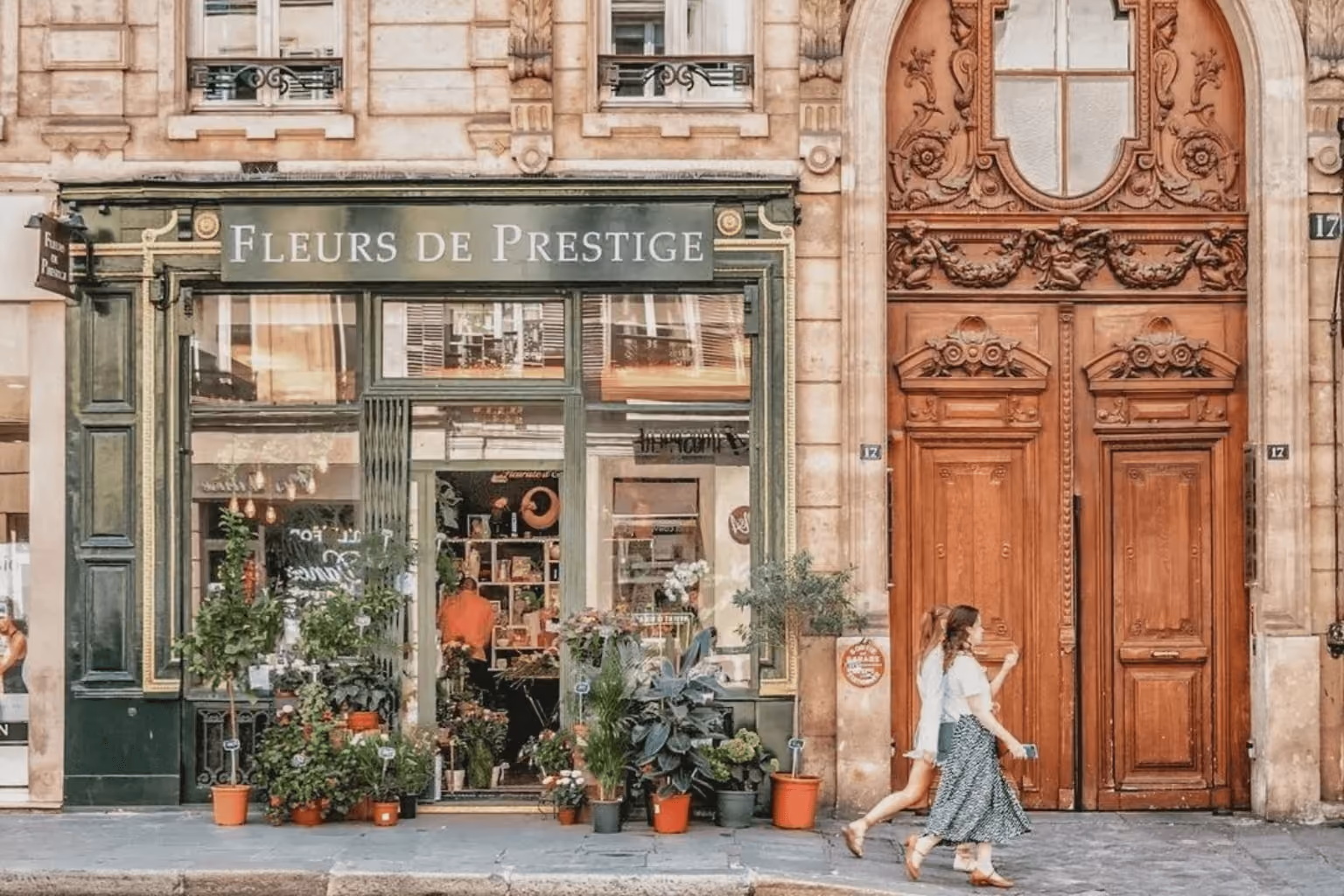 Parisian pied-à-terre in prime arrondissement
