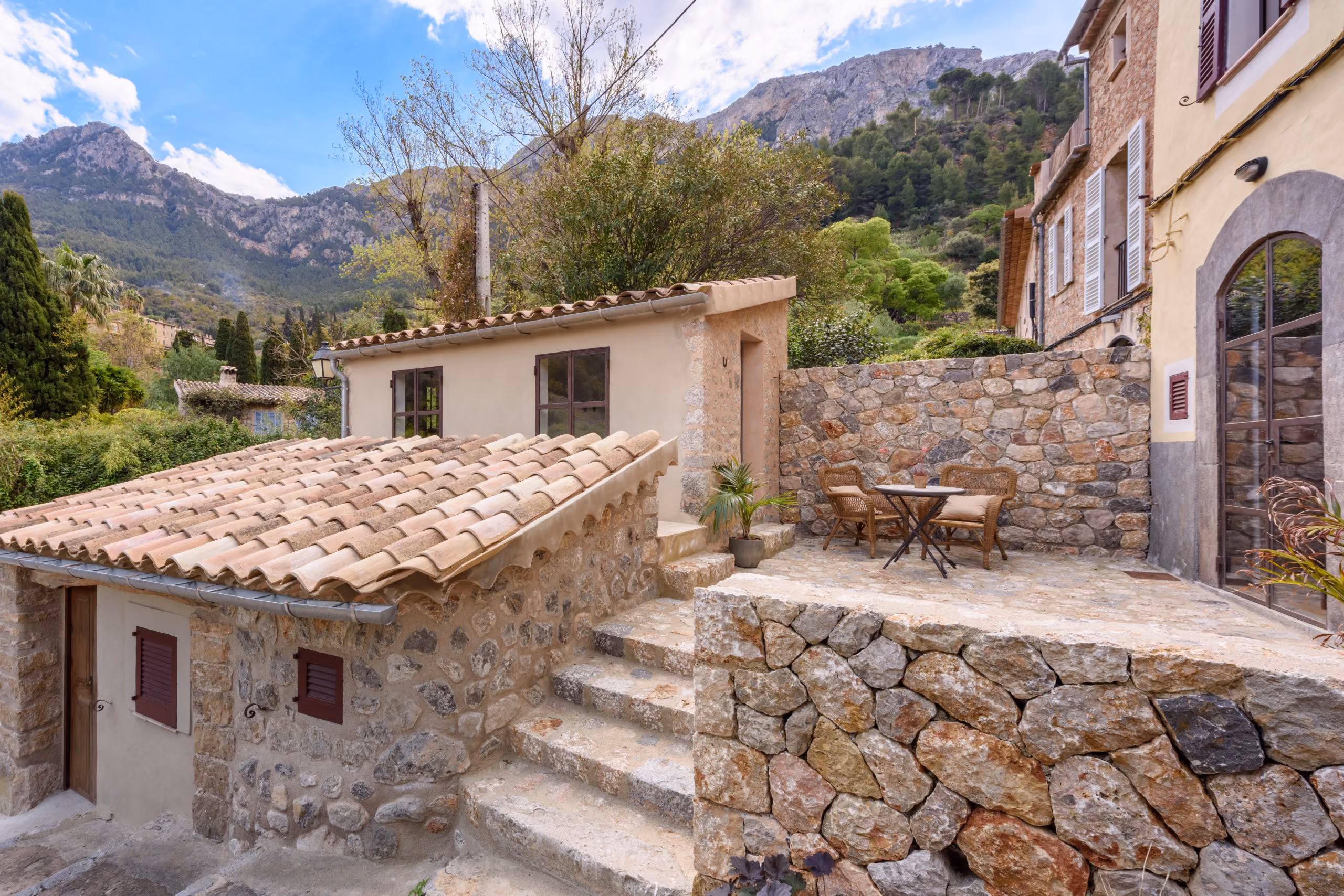Traditional Deià Townhouse