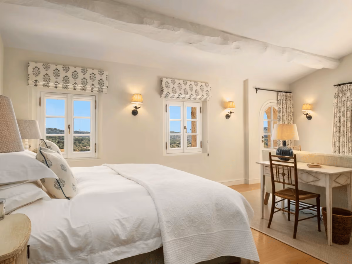 Historic 18th century bastide on the French Riviera