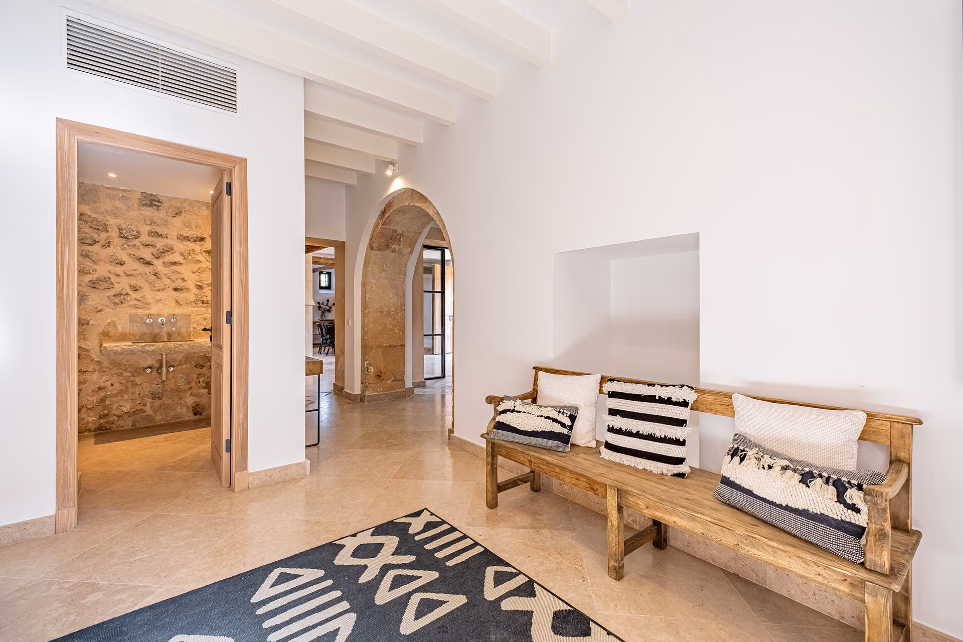Historic manor house with views of the Tramuntana mountains
