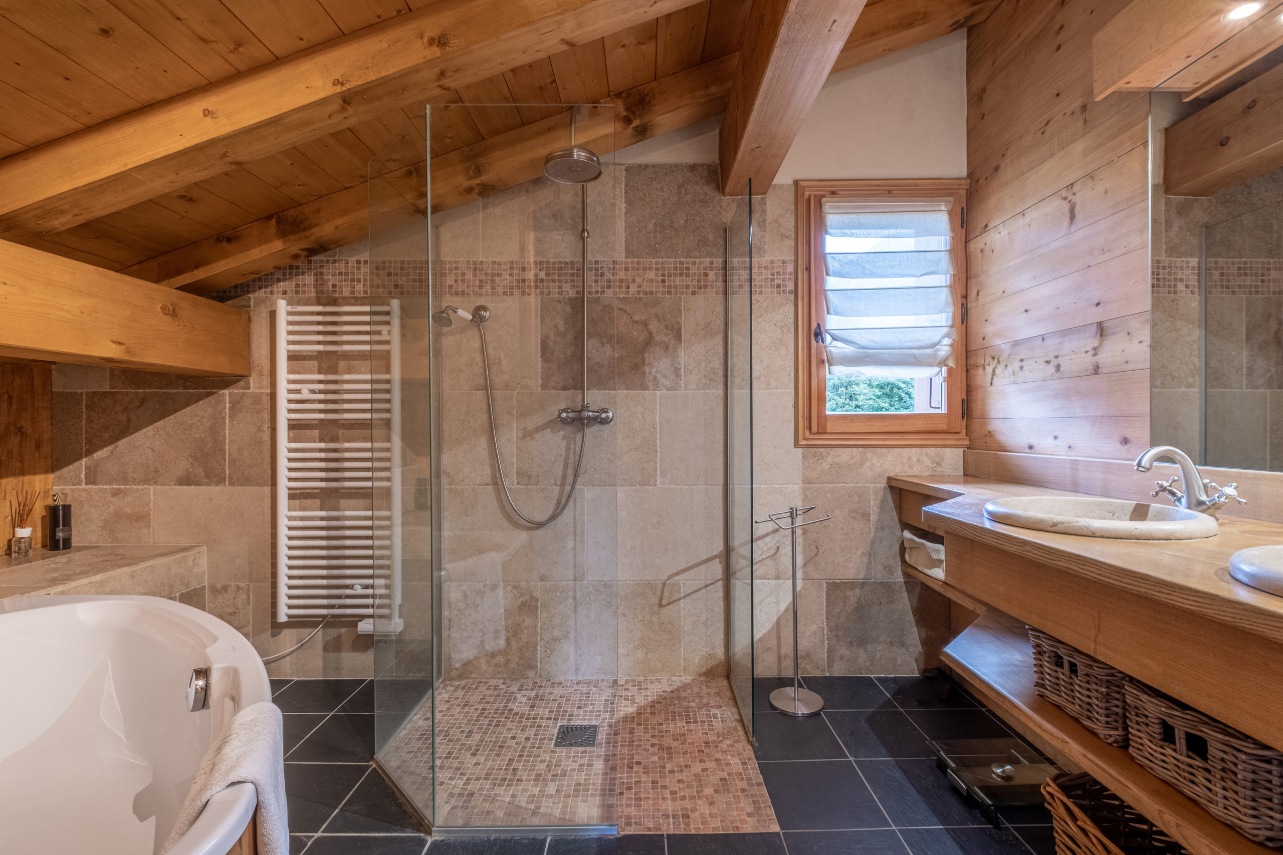 Alpine chalet minutes from Grands Montets ski area