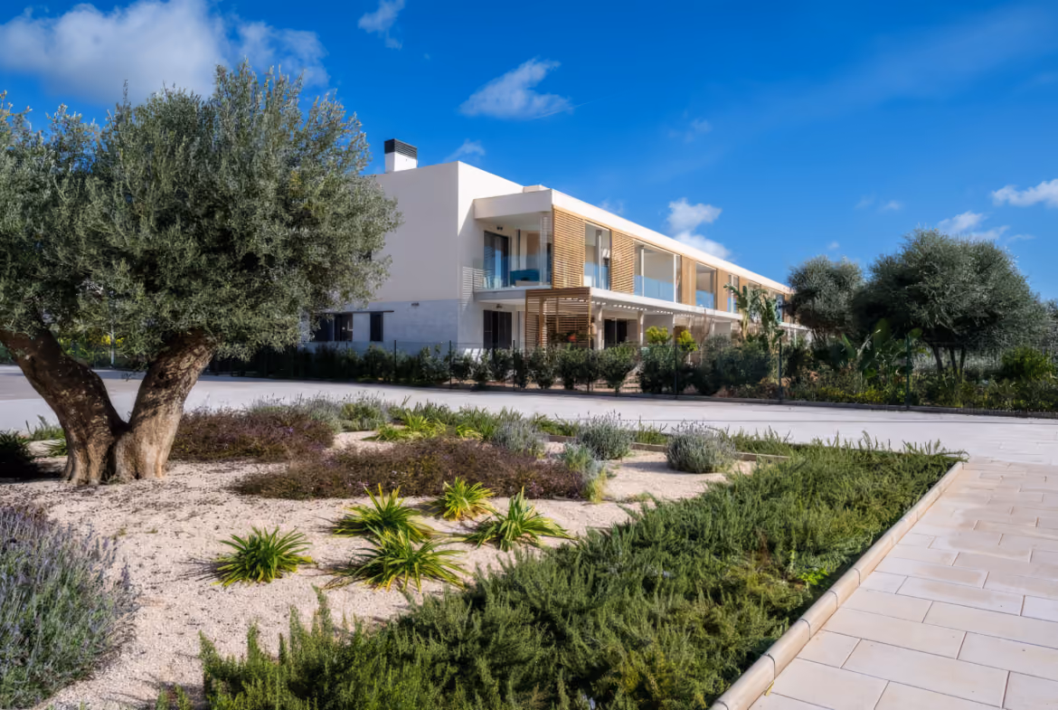 Sa Rapita | Mallorca – Premium garden apartment with sunny south-facing terrace