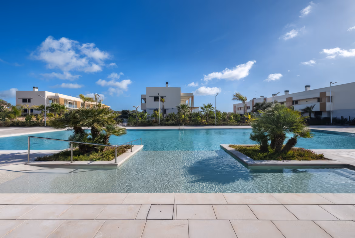 Sa Rapita | Mallorca – Premium garden apartment with sunny south-facing terrace