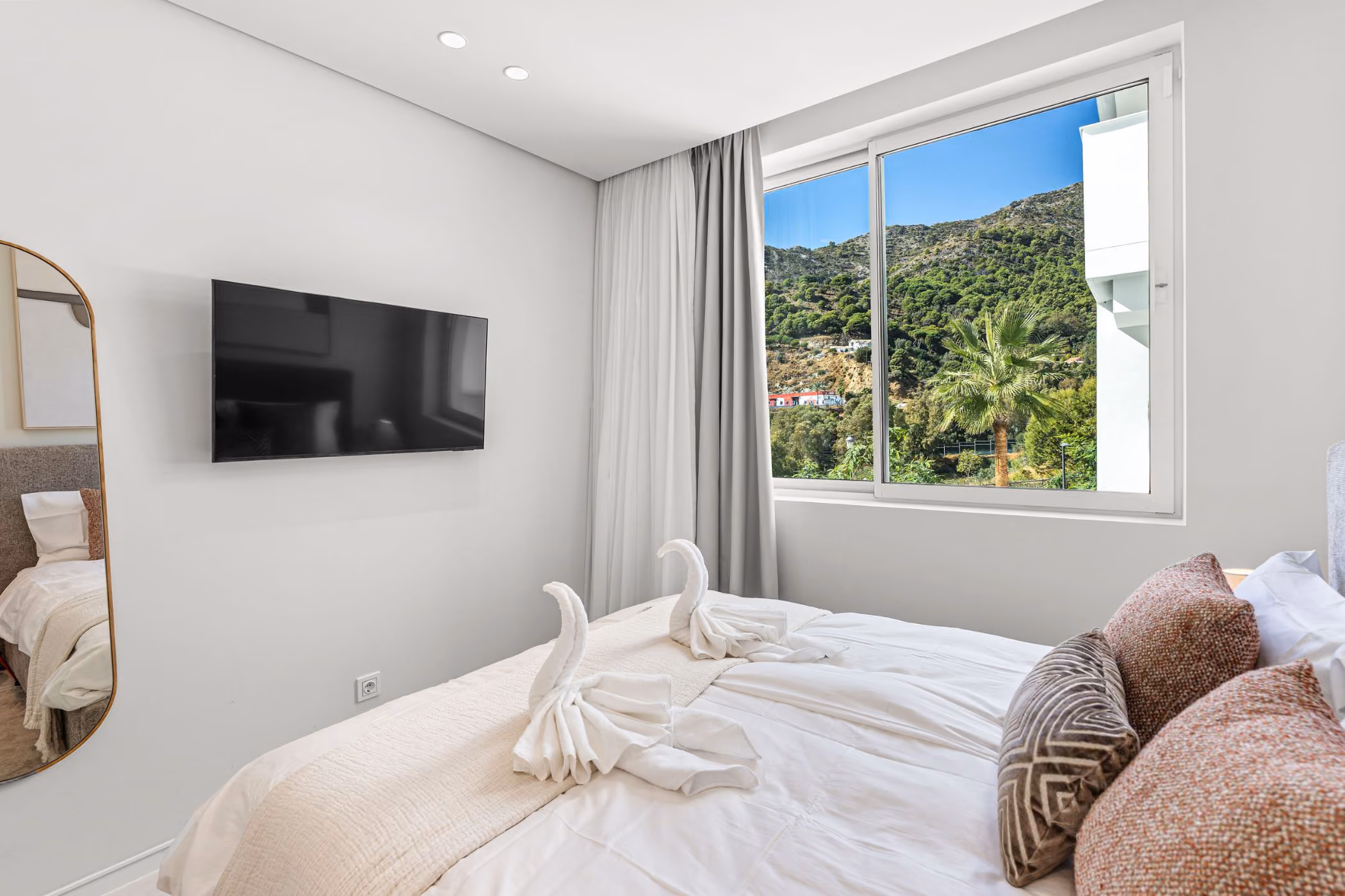 Marbella Hills