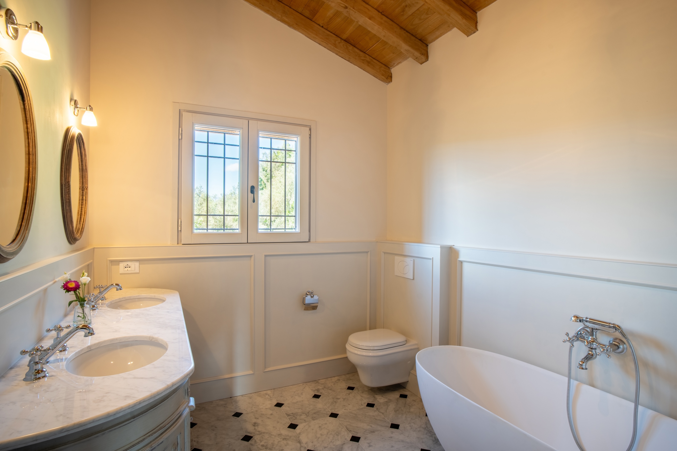 Apricale | Italy – Stone Villa with Infinity Pool & Panoramic Views