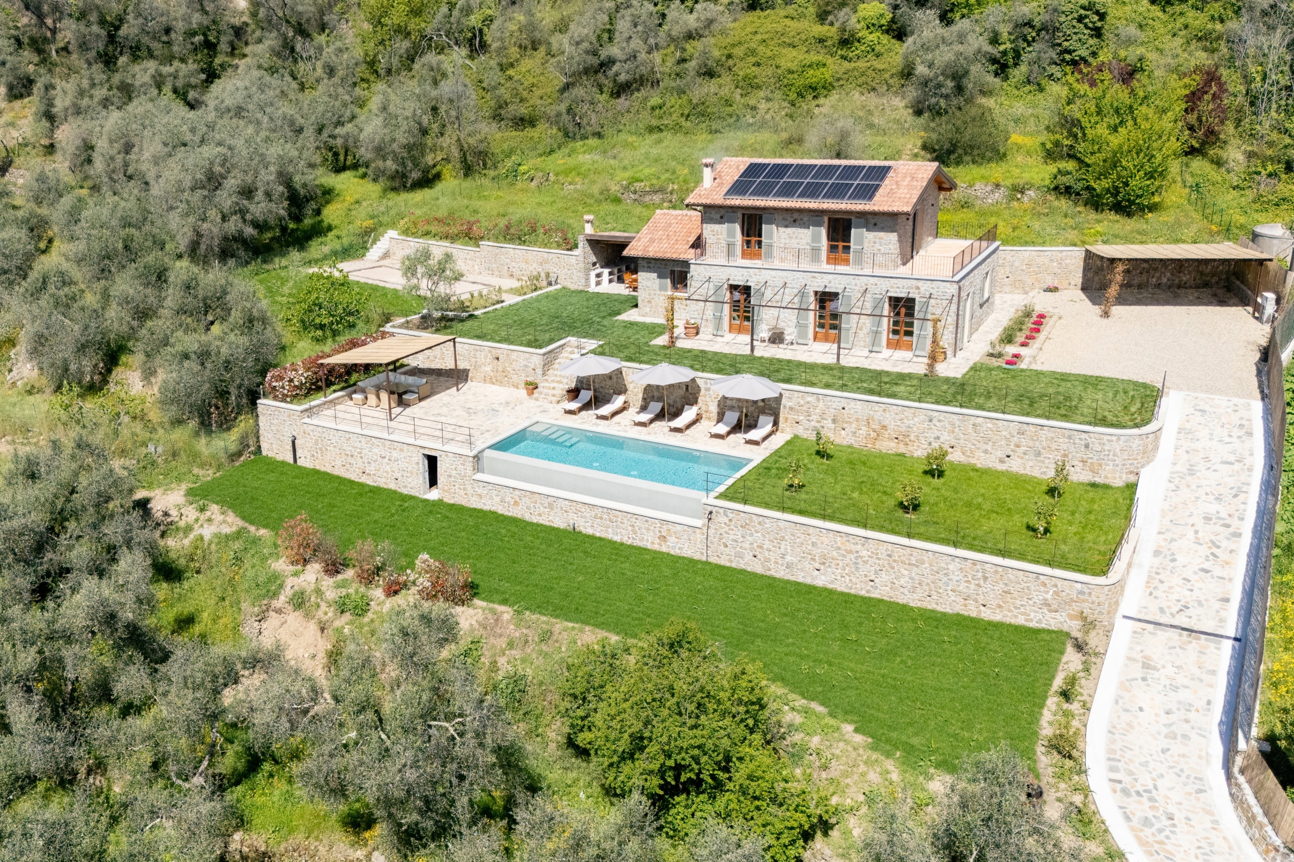 Apricale | Italy – Stone Villa with Infinity Pool & Panoramic Views