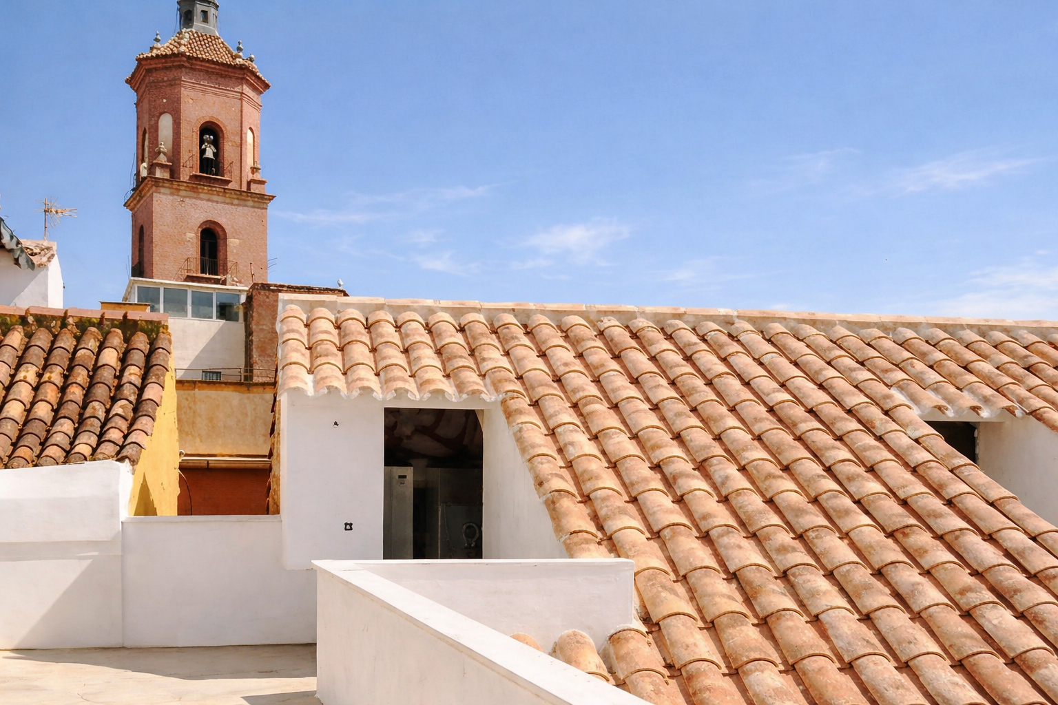 Málaga | Costa del Sol – Penthouse maisonette with roof terrace and hot tub