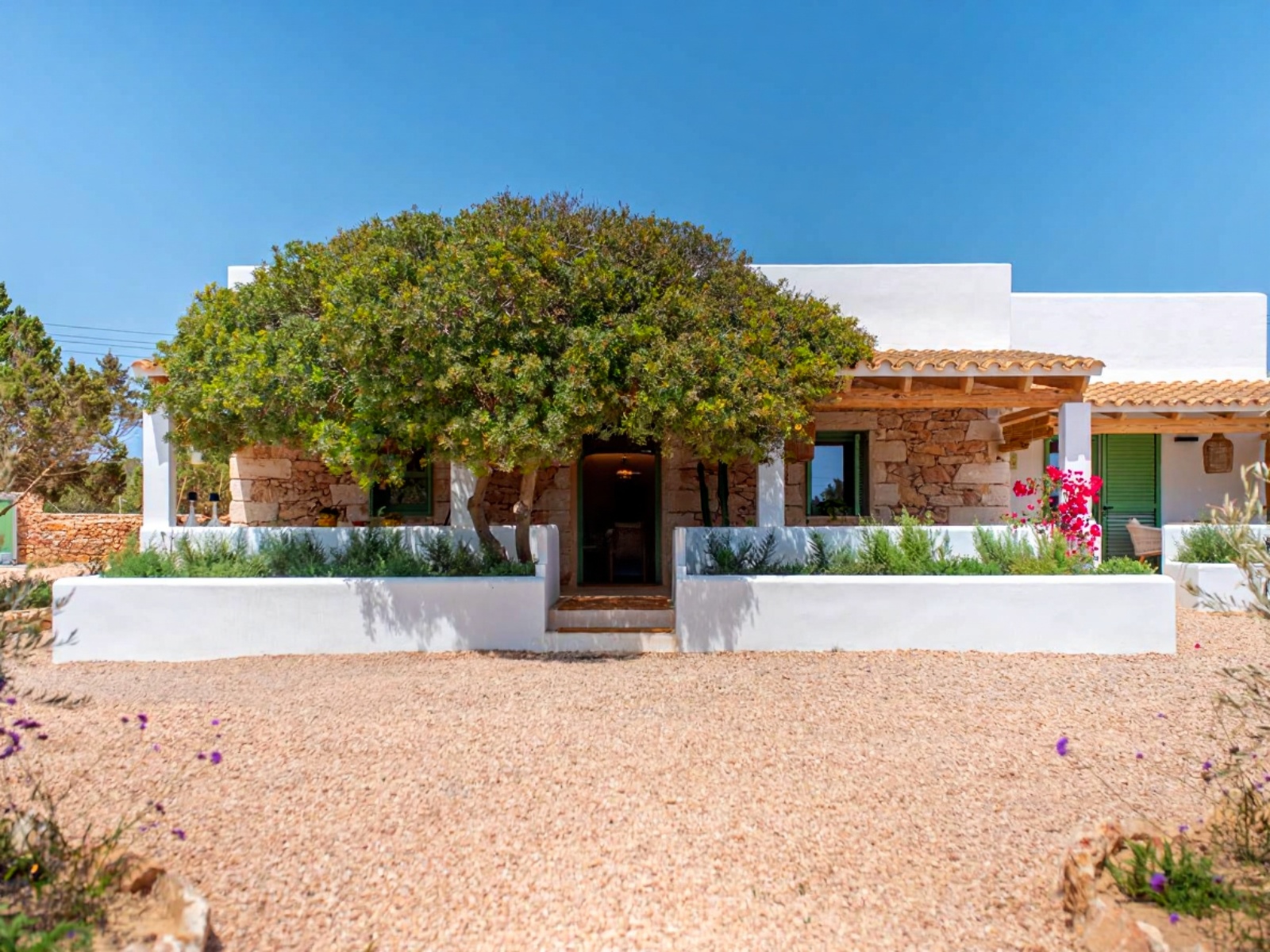 Formentera – Exclusive country house from 1950, renovated with modern comforts