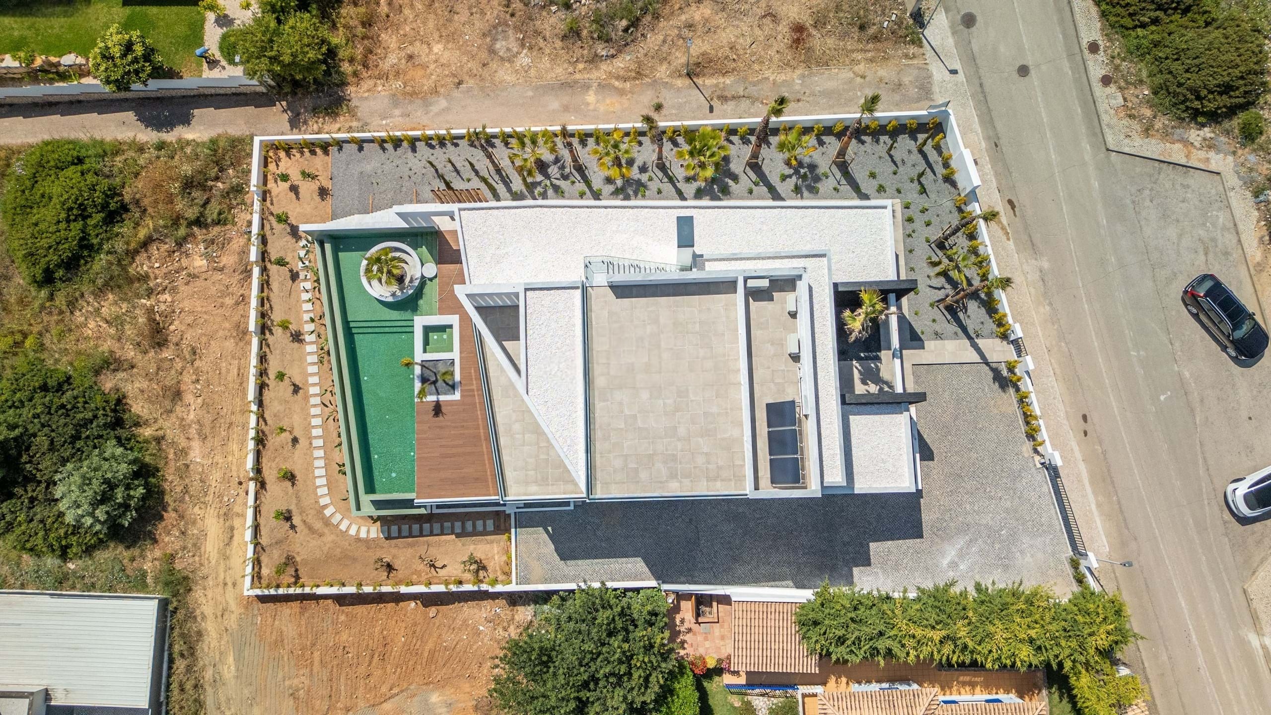 Luxurious New-Build Villa in Albufeira with Sea Views and Pool