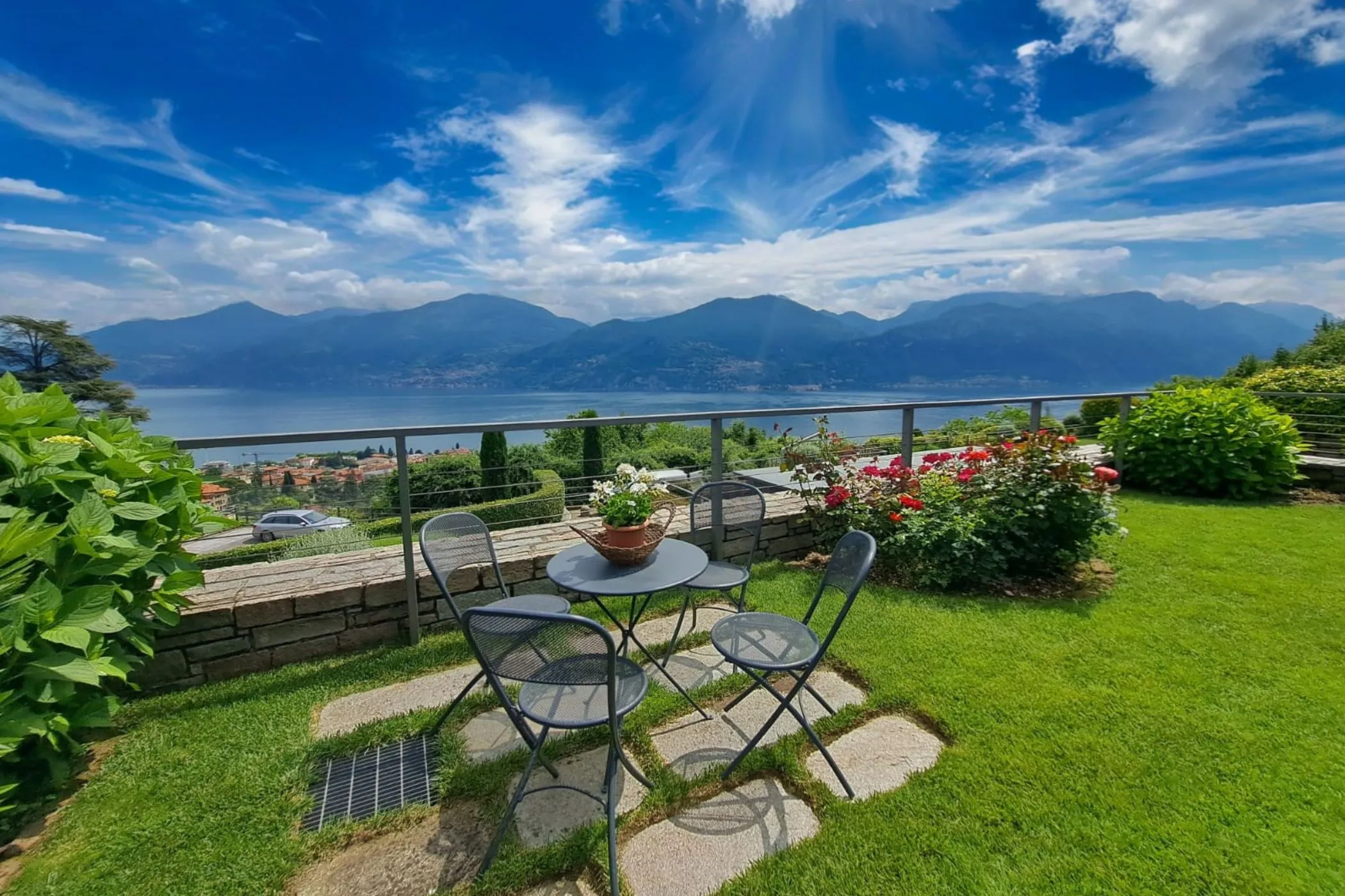 Lake Como Modern garden apartment with panoramic lake view, garden and pool