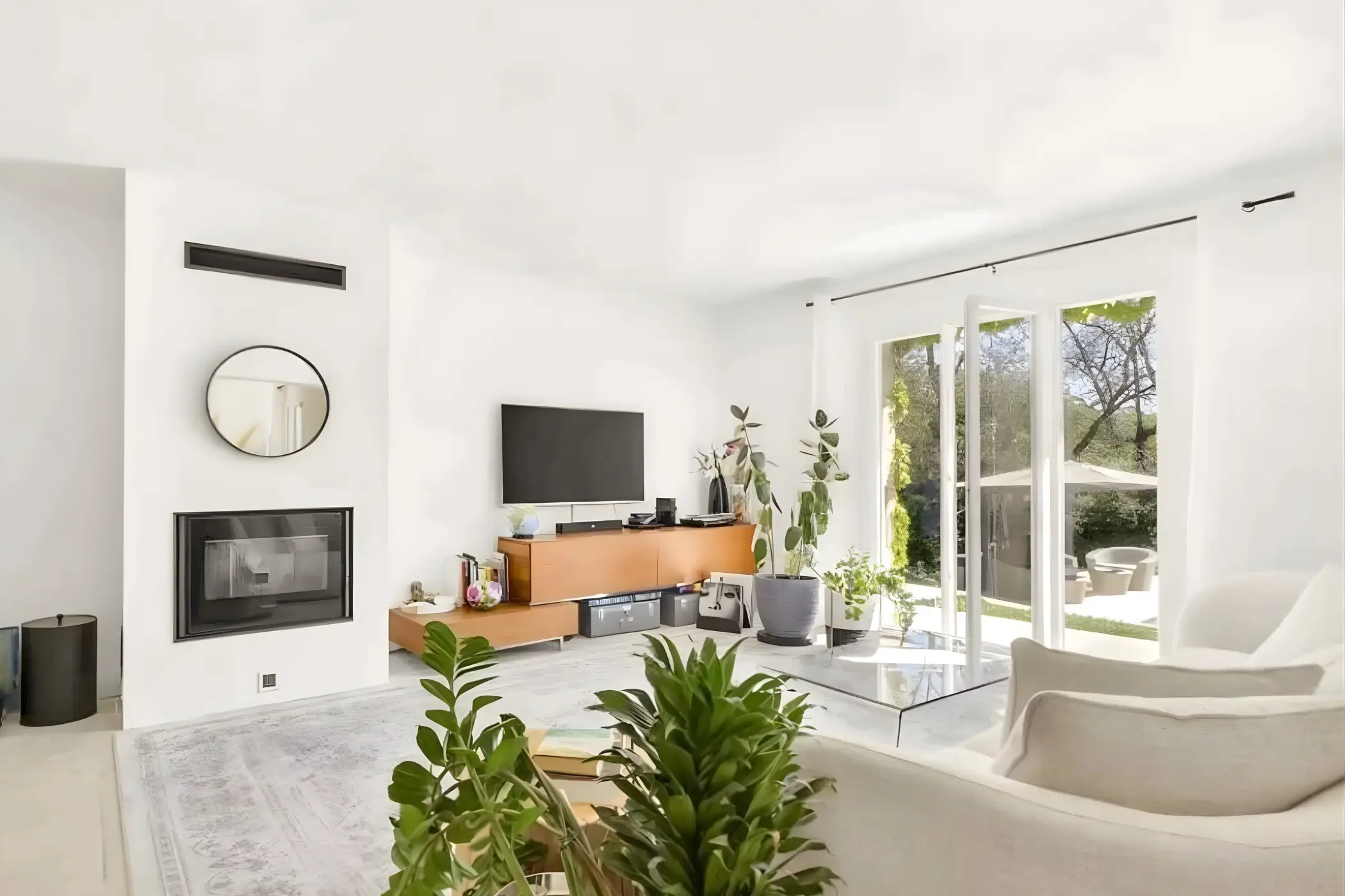 Valbonne | Frence – Provence-style villa with greenery views