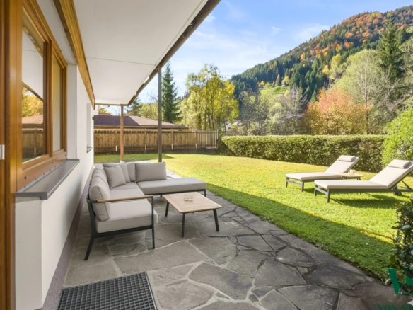 Kirchberg in Tirol | Austrian Alps – Terrace apartment with panoramic mountain views, garden and private sauna