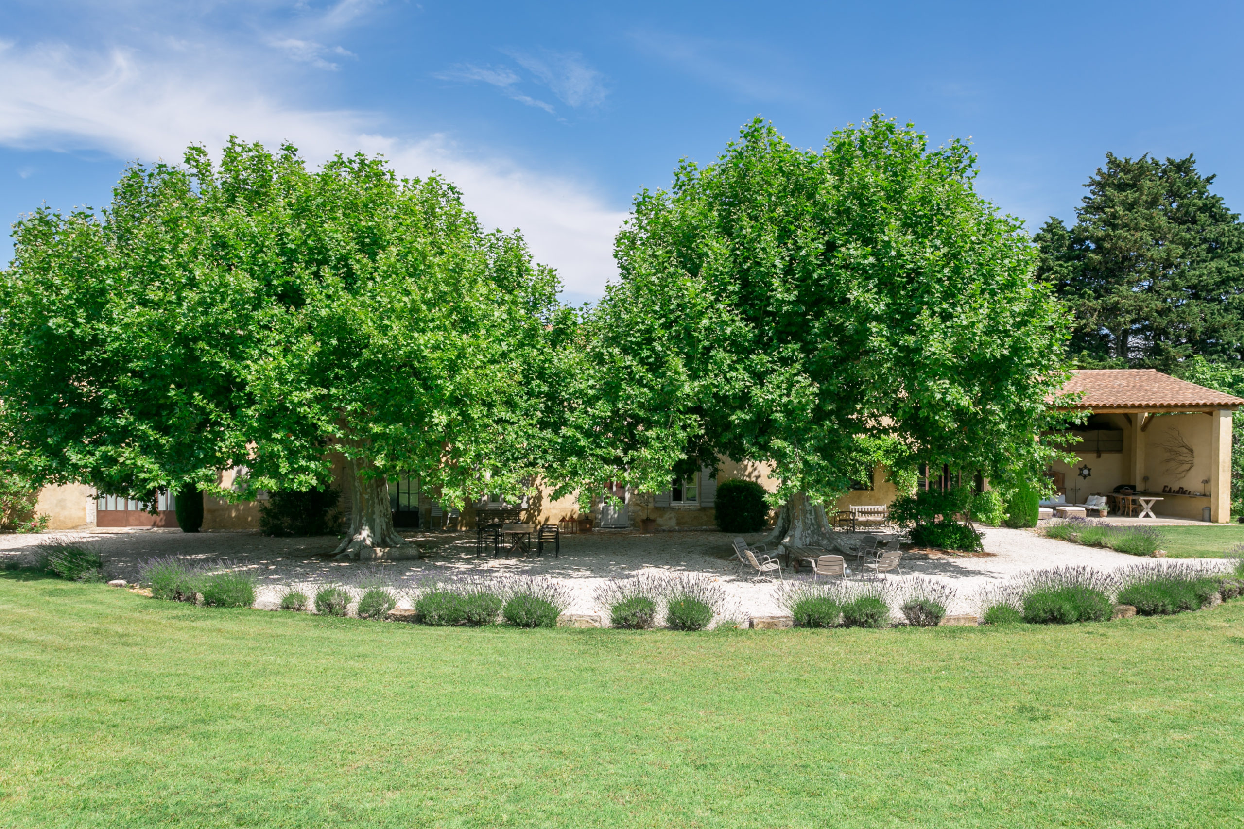 Exceptional 17th century property