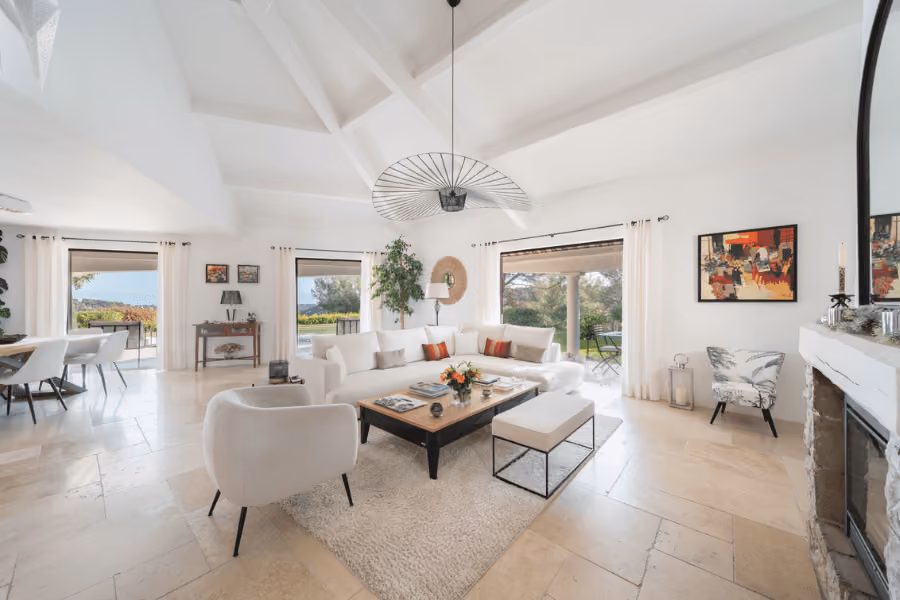 Exceptional panoramic sea and mountain view villa