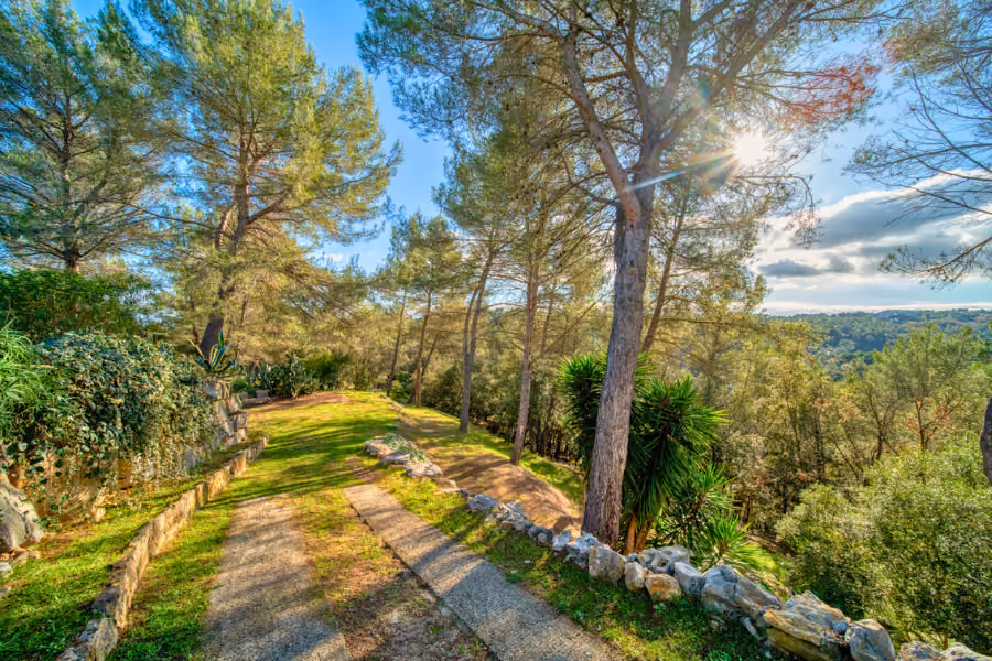 Exceptional panoramic sea and mountain view villa