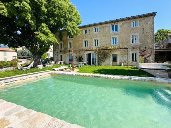 Fayence in French Riviera | From €285,000/share | Kocomo