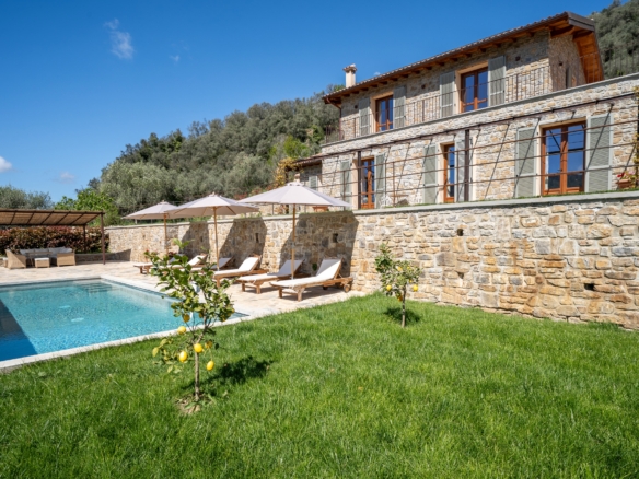 Apricale in Apricale | From €220,000/share | Kocomo