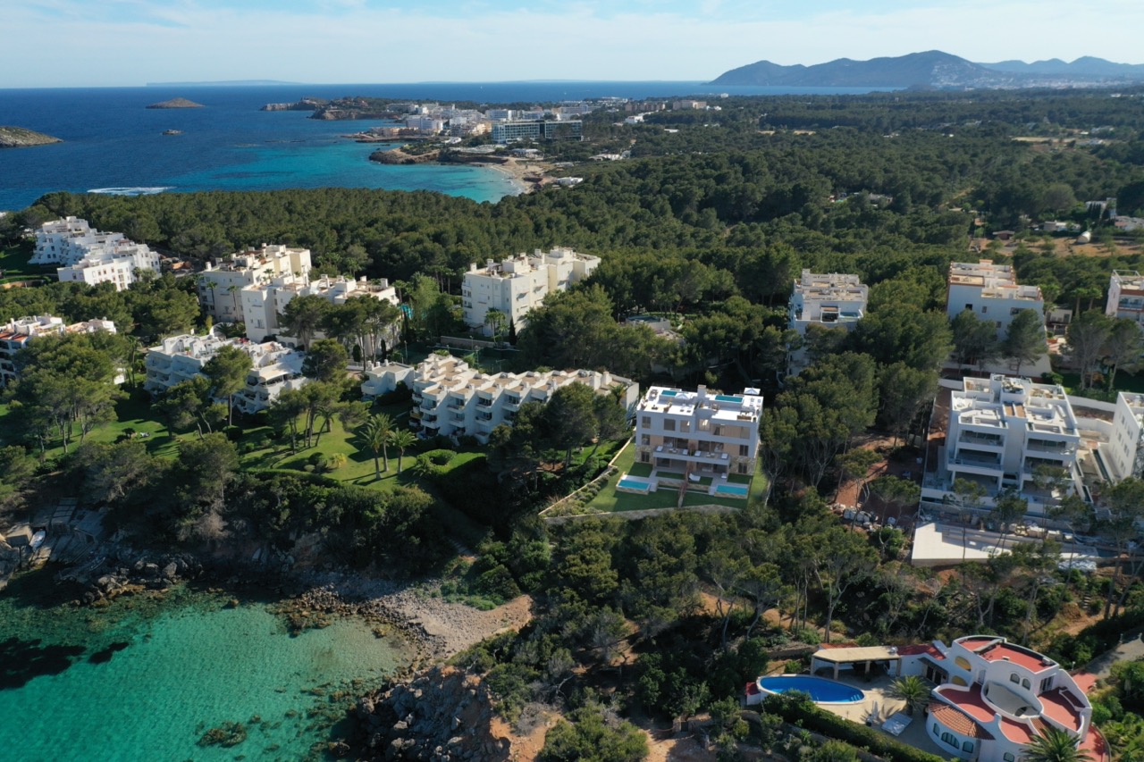Own a First-Line Sea-Front | From €409,000/share | Kocomo