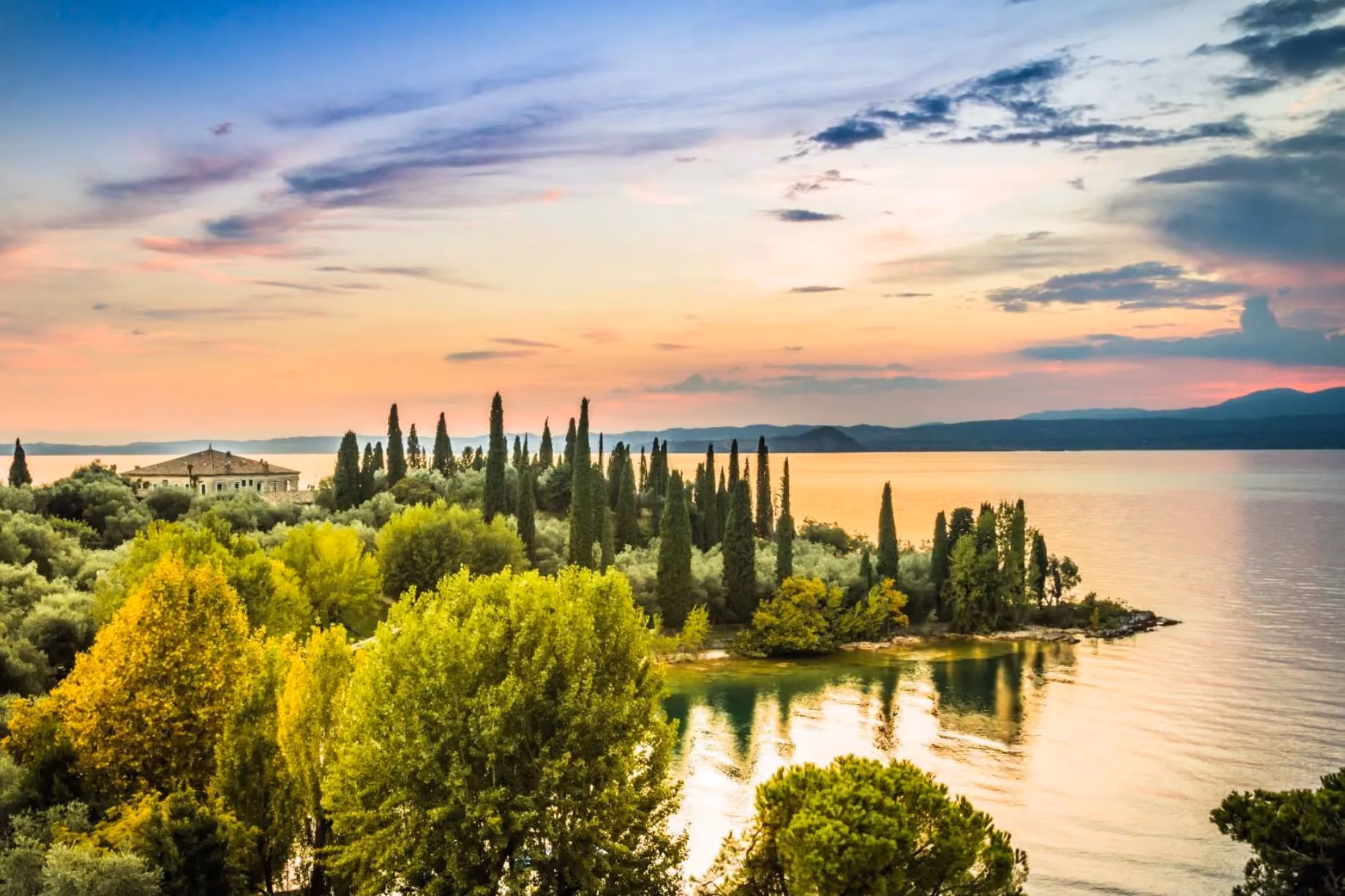 Lake Garda garden apartment