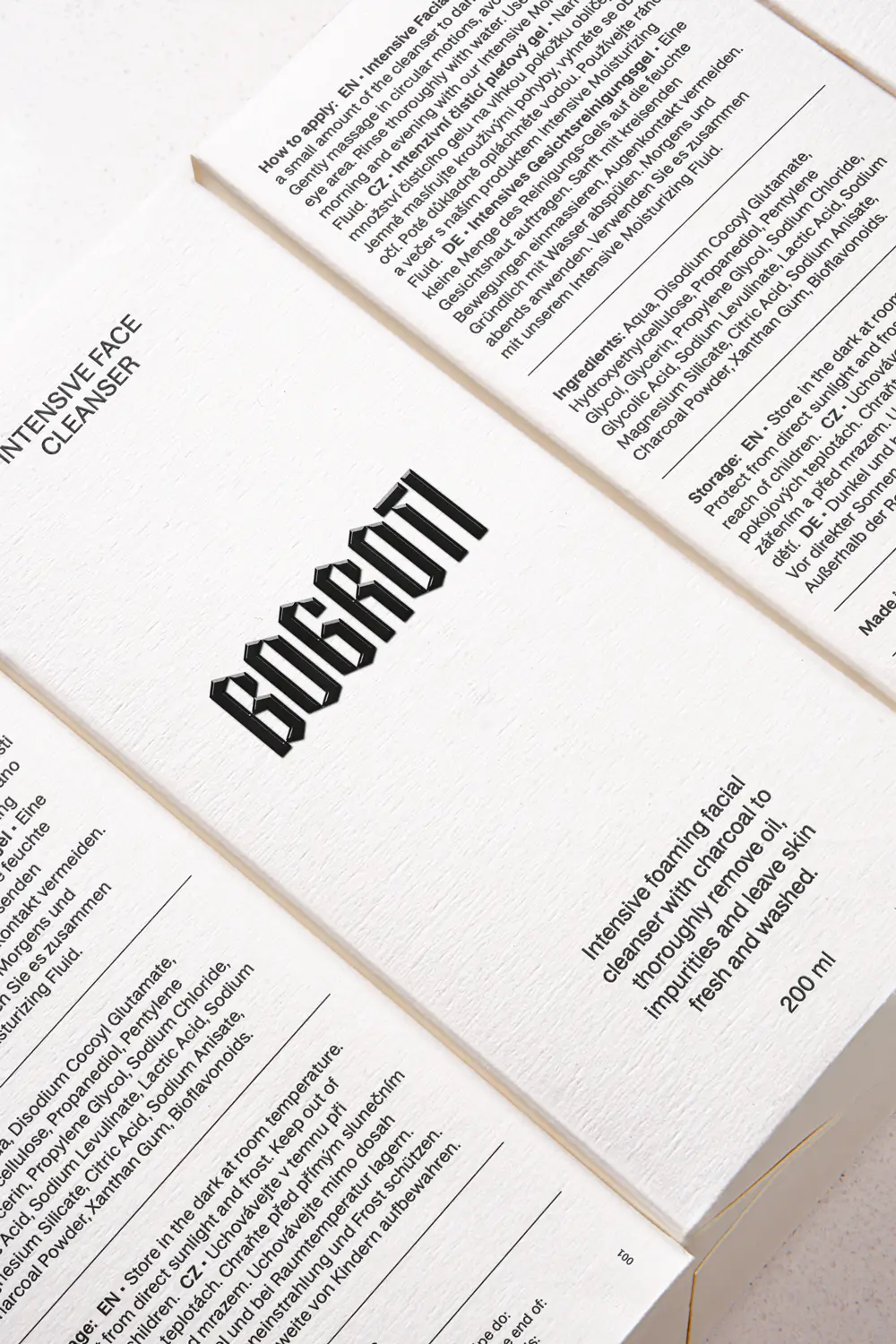 Detail papírové krabičky