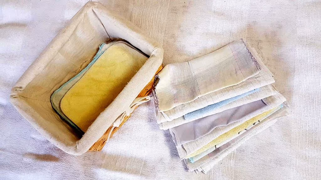 textil zsebkendő tárolása