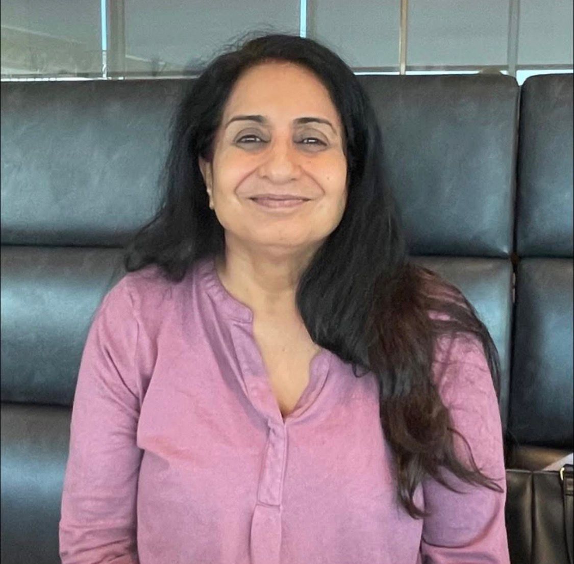 Rajeshwari Dholakia Antani