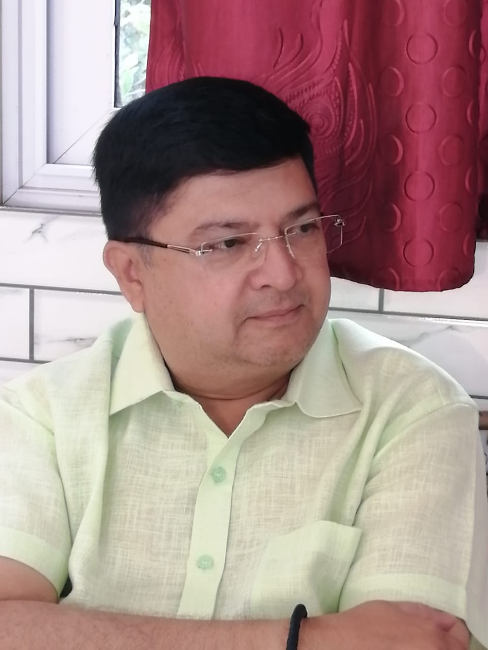 Dr Sarvesh Trivedi