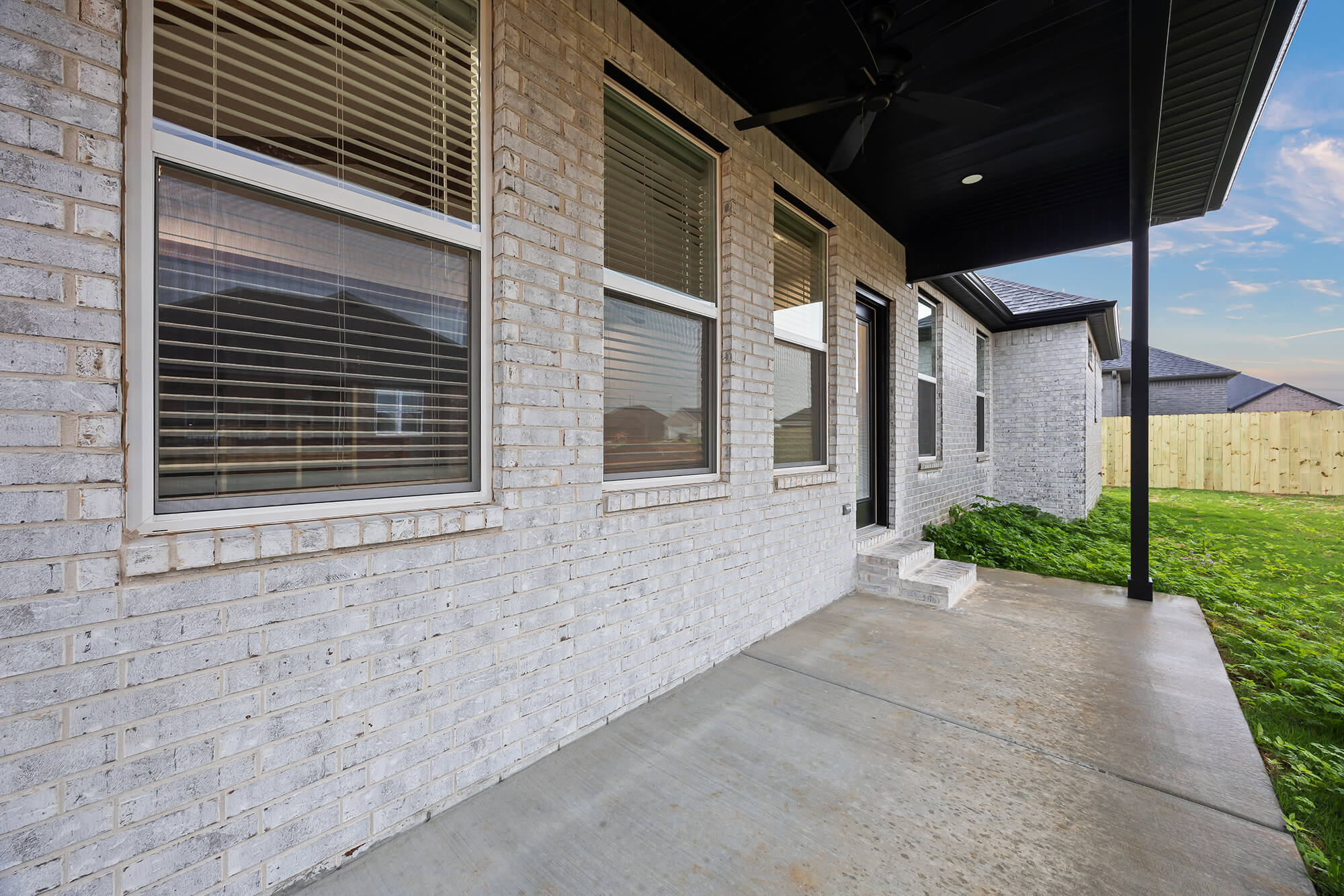 Baxter - Patio (Back) 1.jpg