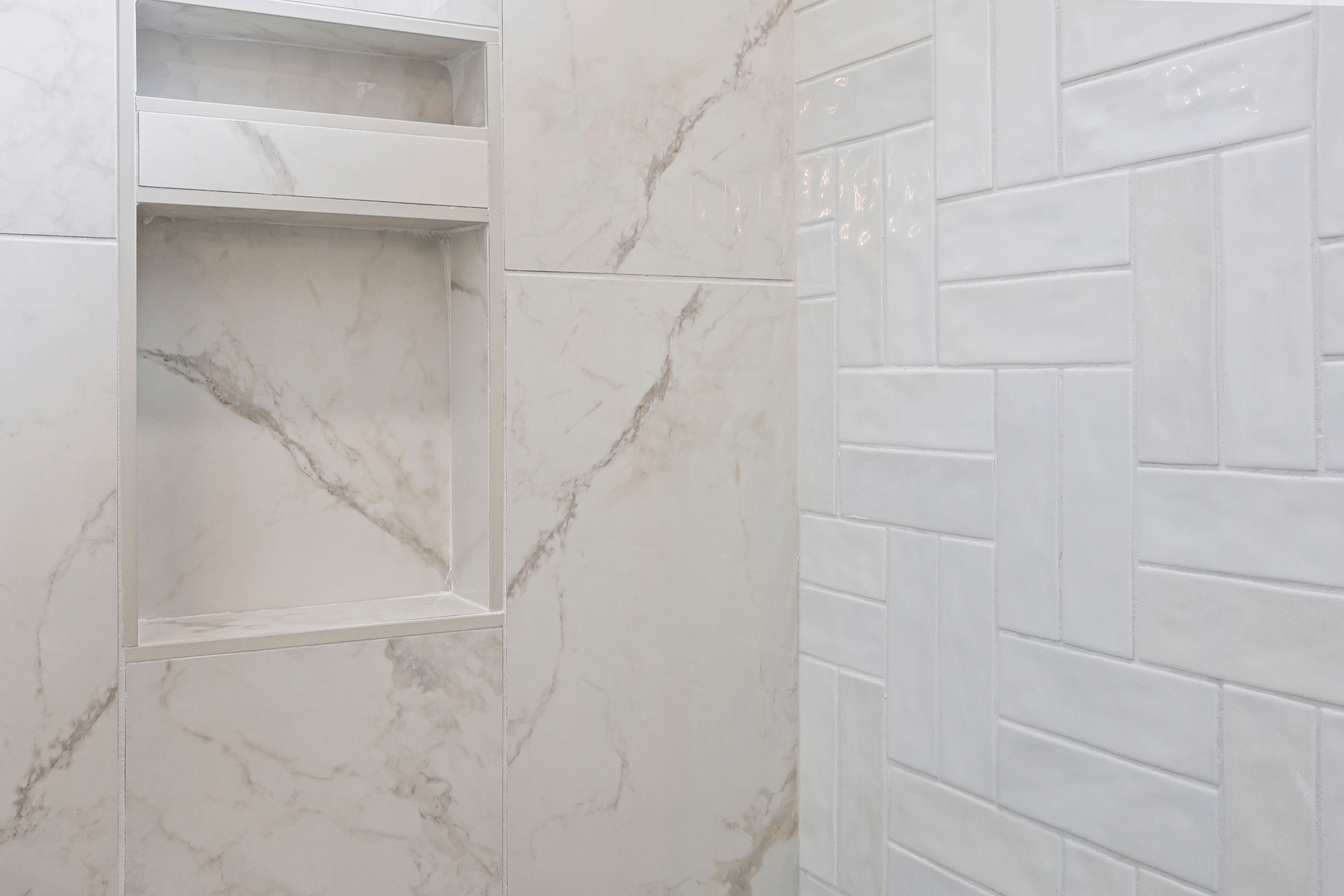 Verlaine - Primary Shower (Tile & Niche) (1).jpg