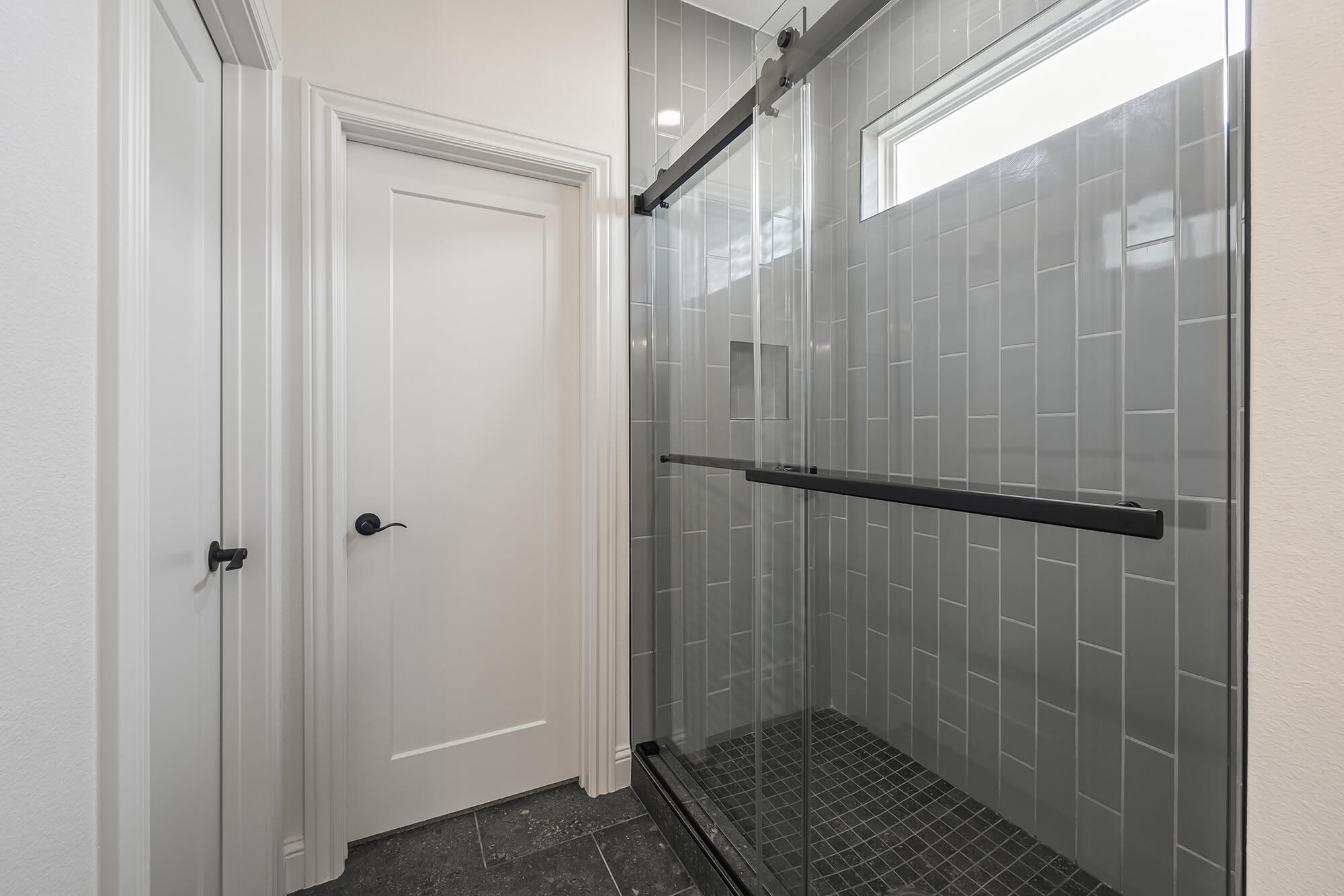 Verlaine - Primary Shower-1.jpg