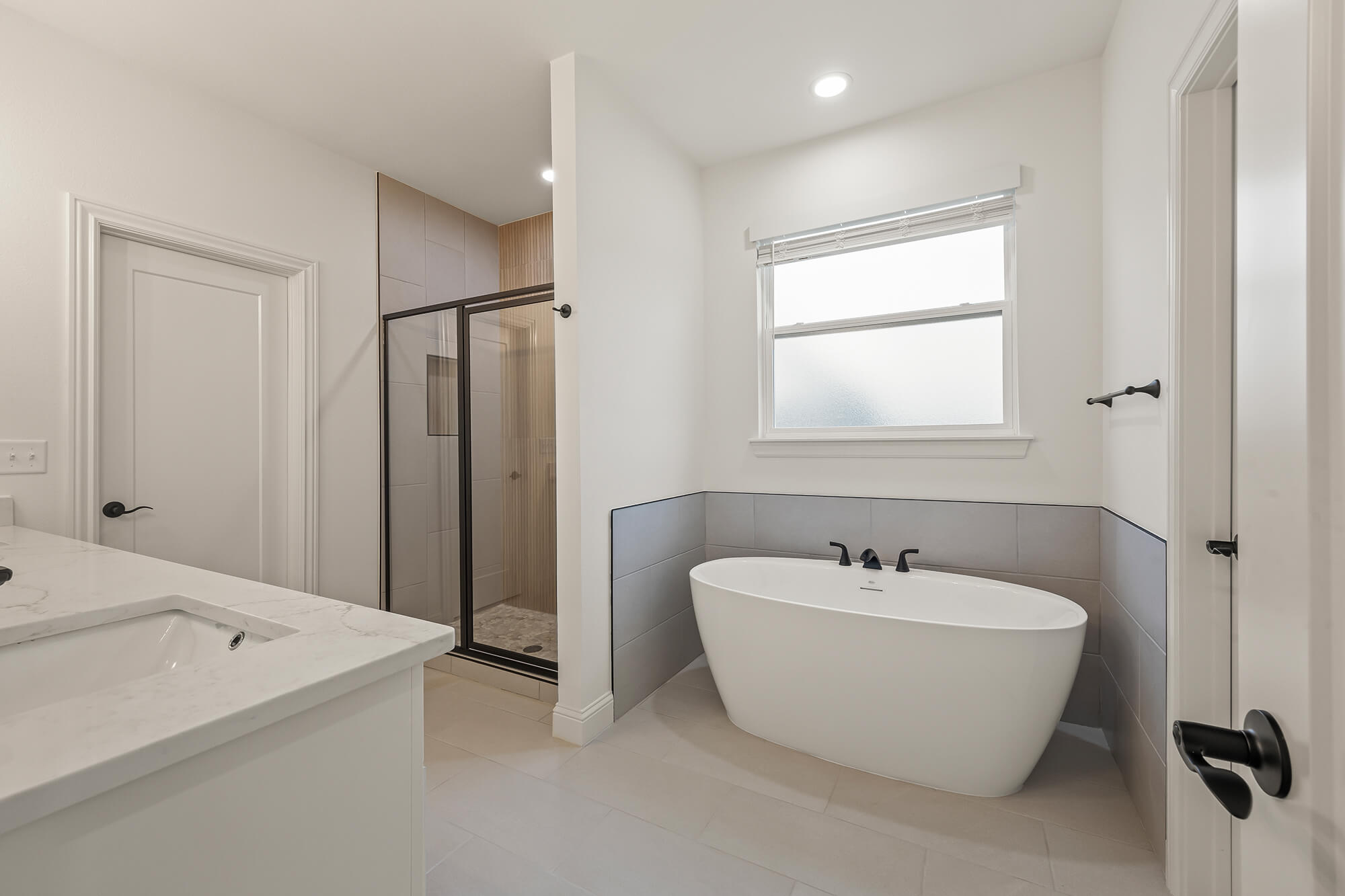 Collins - Primary Bath (Shower & FSTub) 1.jpg