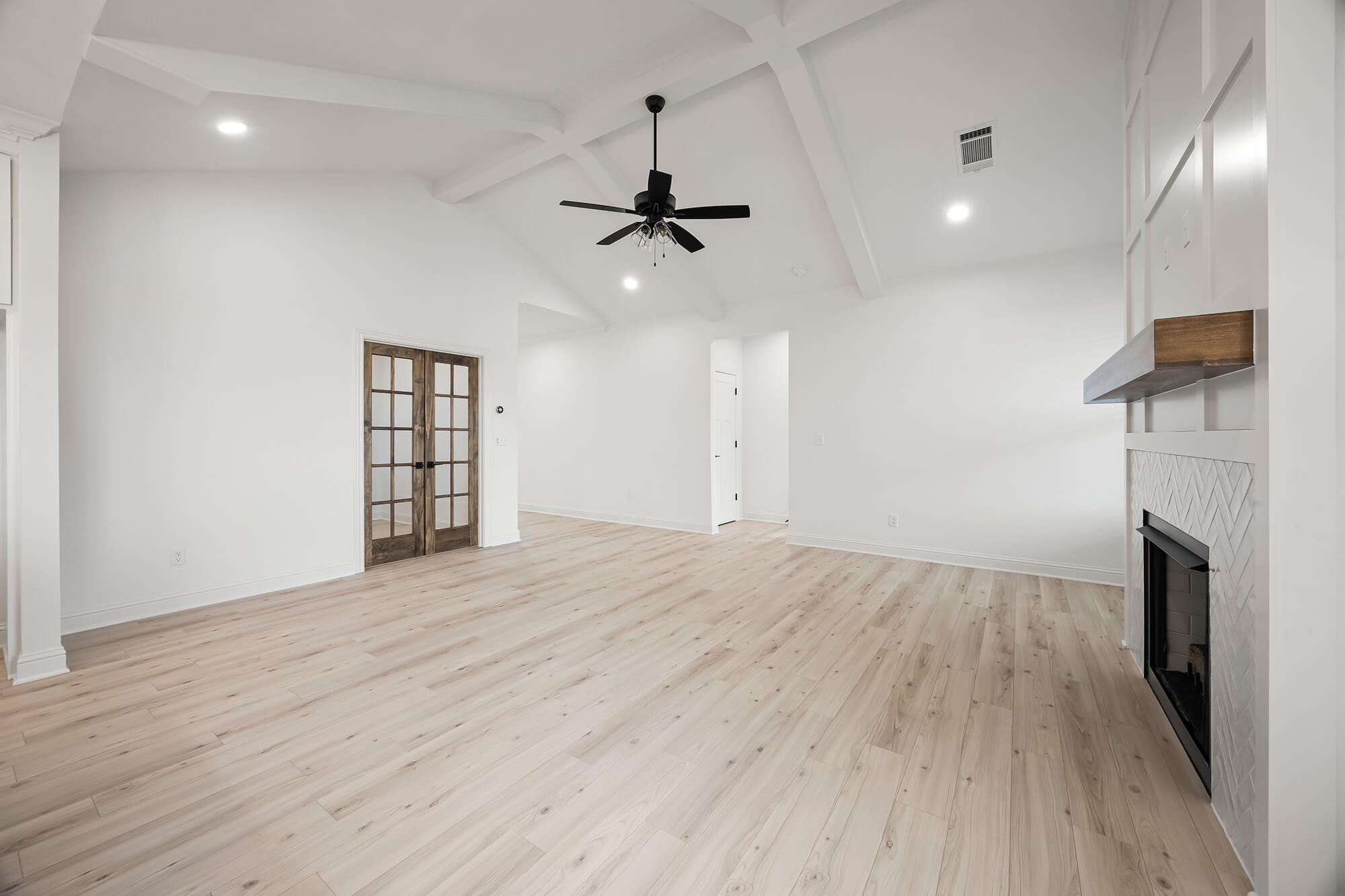 Verlaine - Living Room.jpg