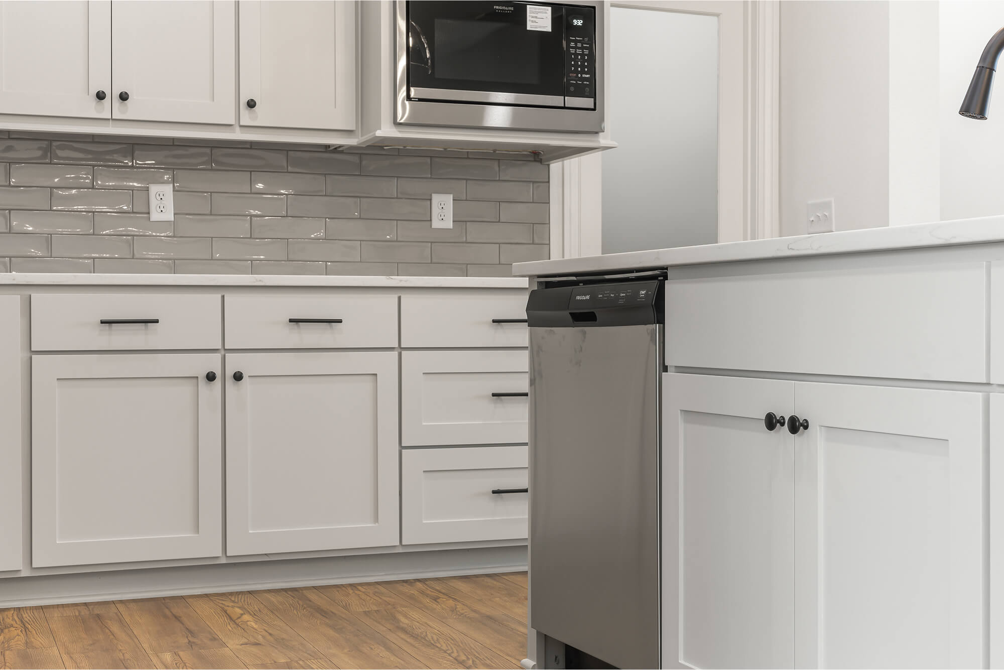 Marcus - Kitchen (Cabinets, Tiles & Appliances).jpg