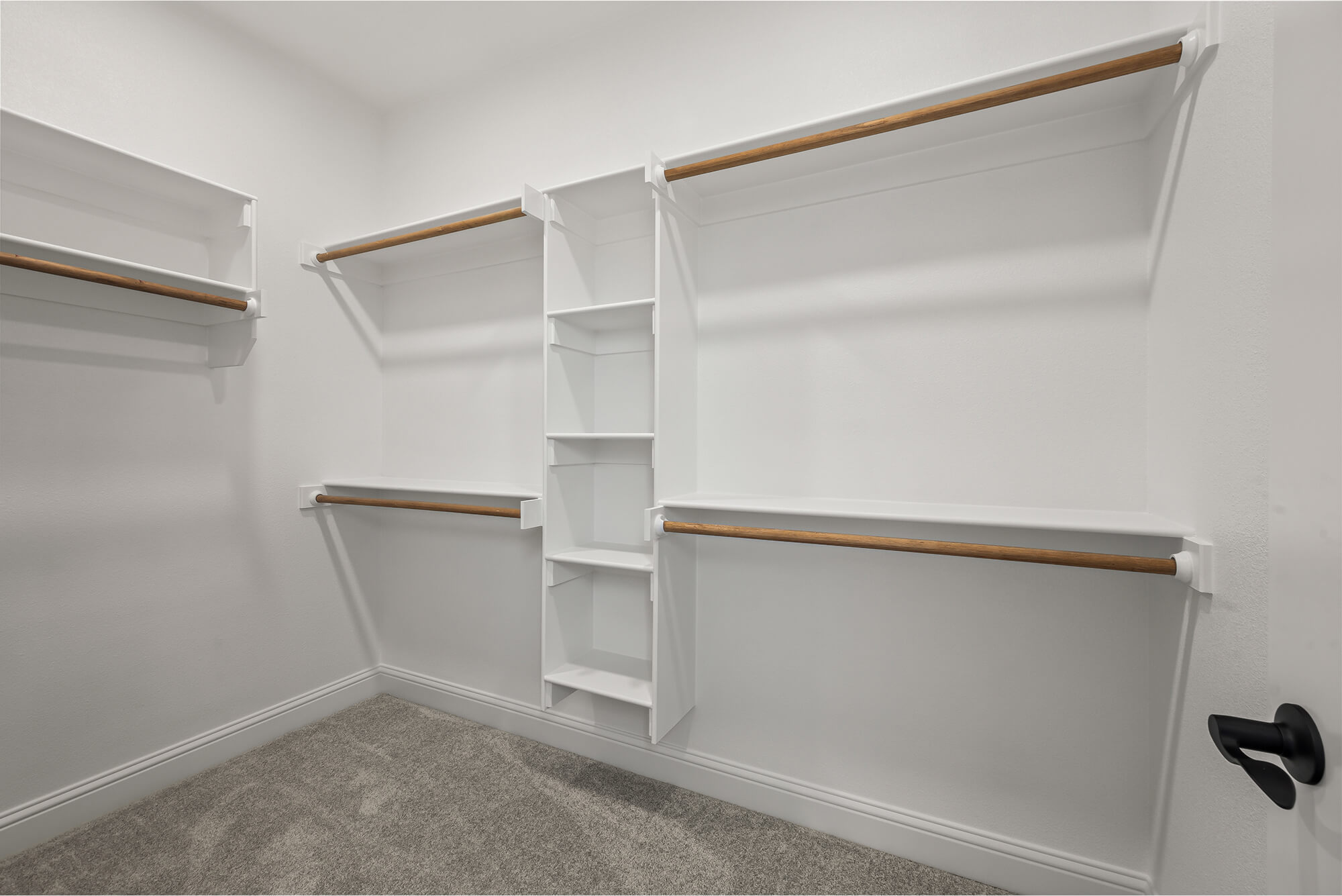 Marcus - Primary Closet.jpg