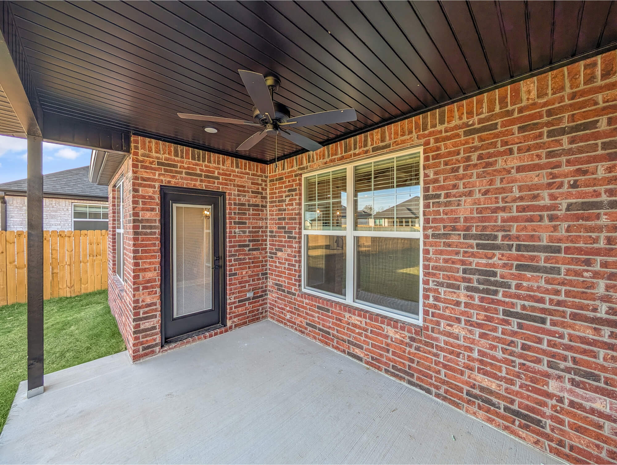EW 70 Bergman - Back Patio.jpg