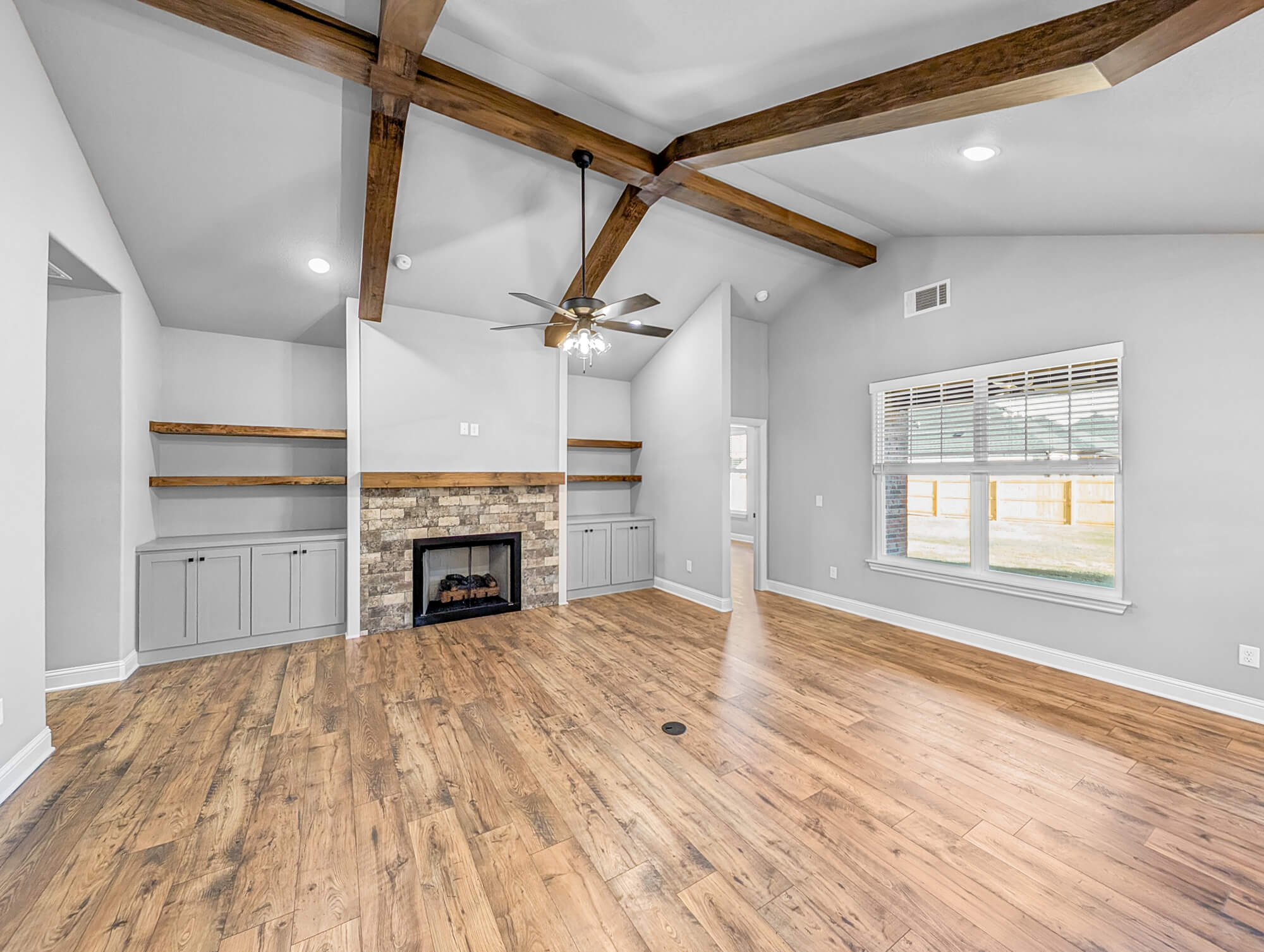 EW 70 Bergman - Living Room.jpg